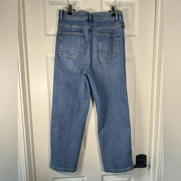 ASOS High Waisted Medium Wash Cropped Mom Jeans Size 28 / 6 - Picture 7 of 8